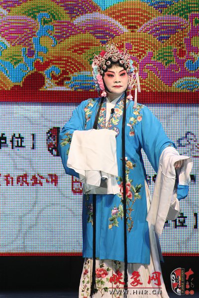 张派传人张爱琴演唱《陈三两》选段为陈奎操碎我一片心肠