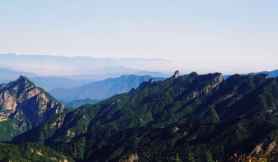 江山多娇  龙峪湾摄影：靳进志