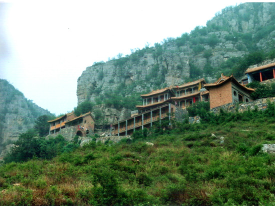 鹤壁朝阳山 登山赢万元大奖