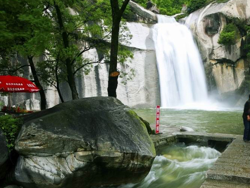 盛夏登山避暑“低山”推荐