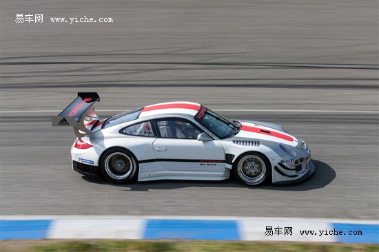 保时捷升级911 GT3 R赛车