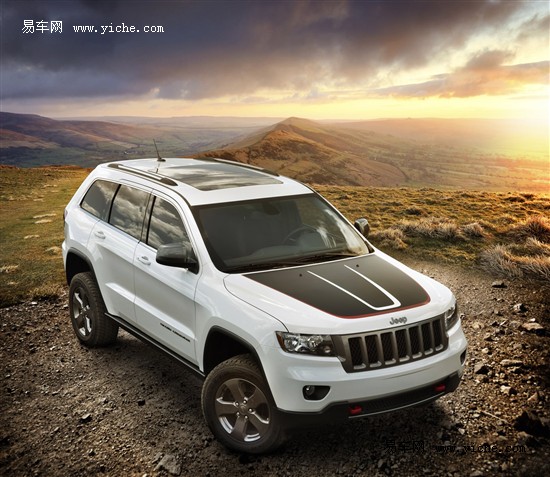 2012年9月公布的Jeep大切诺基Trailhawk