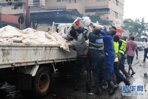 加纳加油站大火 死亡人数超过200人