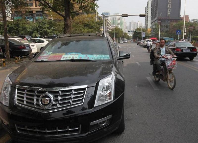 深圳现“史上最多通行证车”无牌豪车