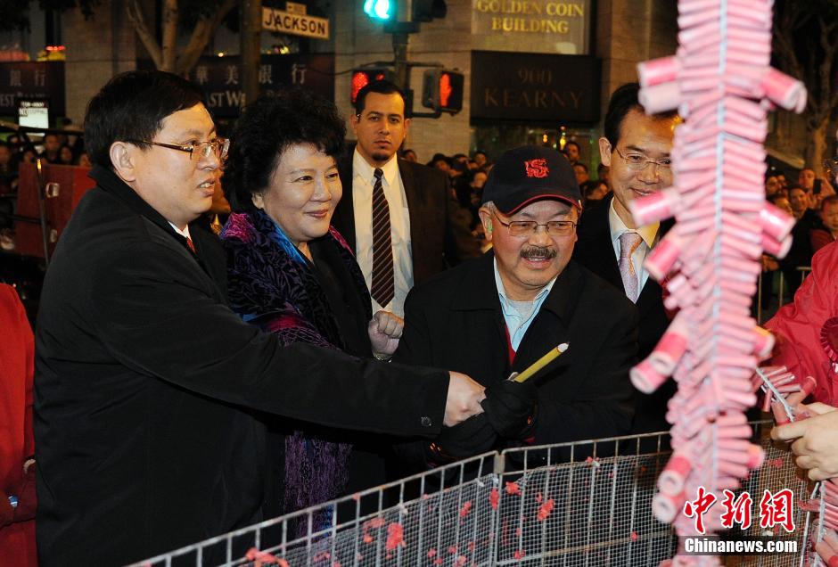 旧金山隆重庆祝农历新年